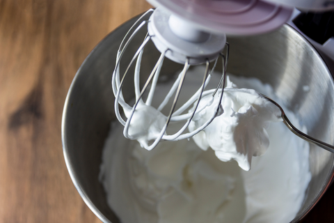 Marshmallow Icing | Paleo Hero 