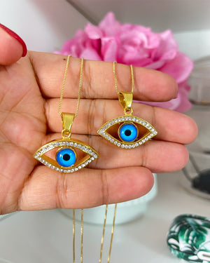 ojo necklace