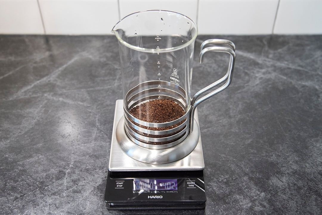 how to make the perfect french press coffee coarse ground tare scale