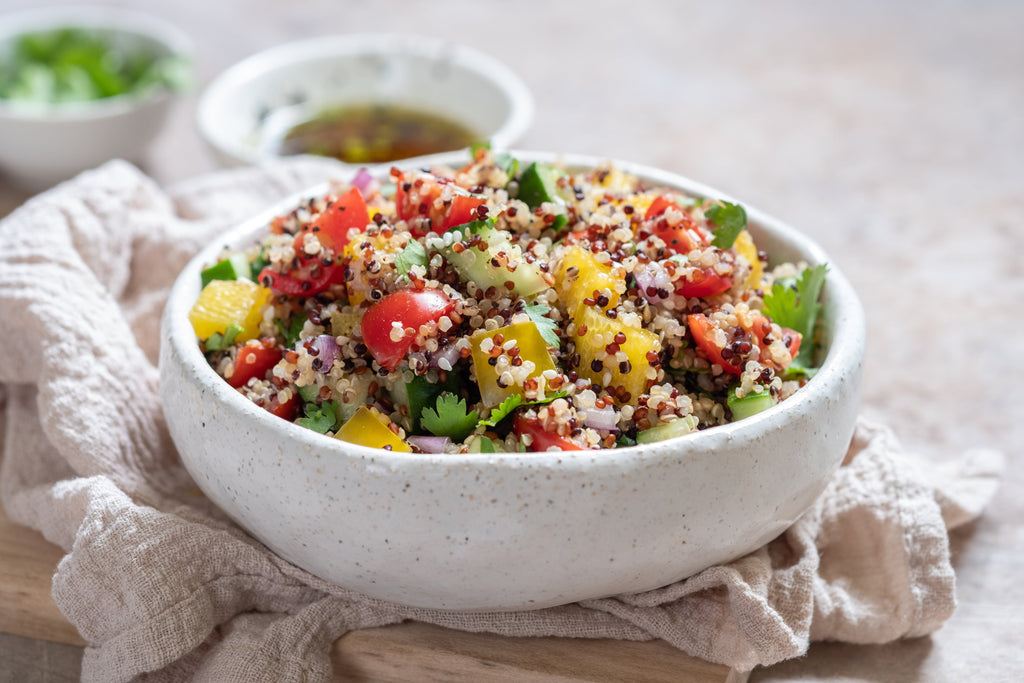 Best snacks for gaming: quinoa tabbouleh salad