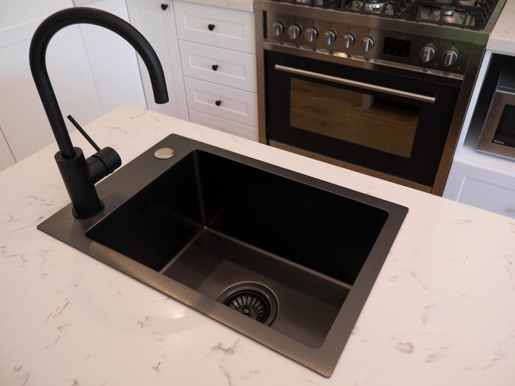 Black Graphite Kitchen Sink Single Bowl Inside Out