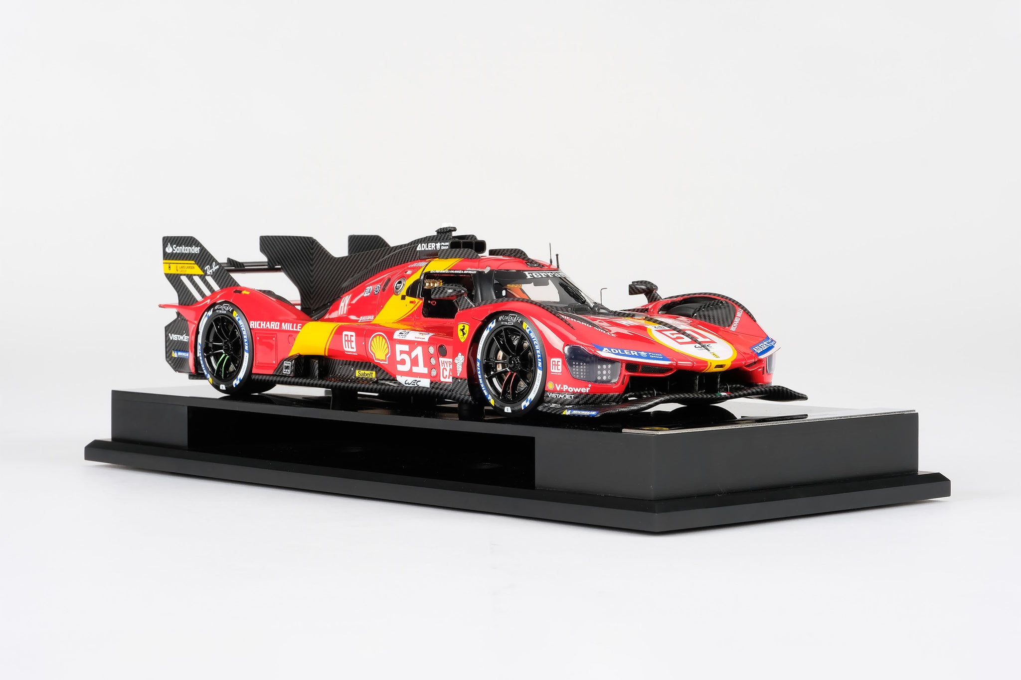 Ferrari 499P at 1:18 scale