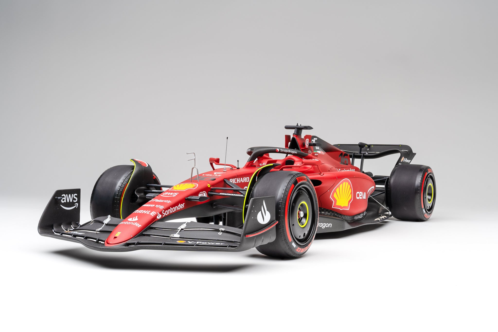 Ferrari F1-75 at 1:8 scale by Amalgam Collection