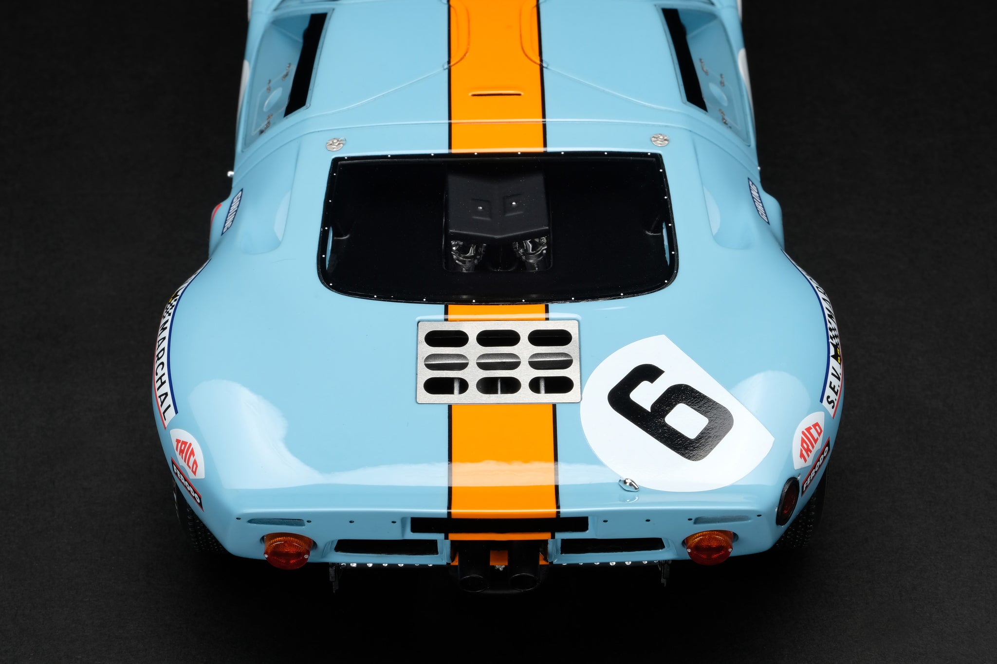 Ford GT40 at 1:18 scale