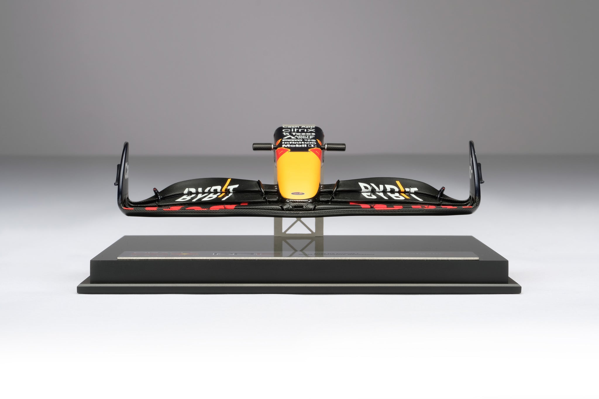 Oracle Red Bull Racing RB18 Nosecone at 1:12 scale