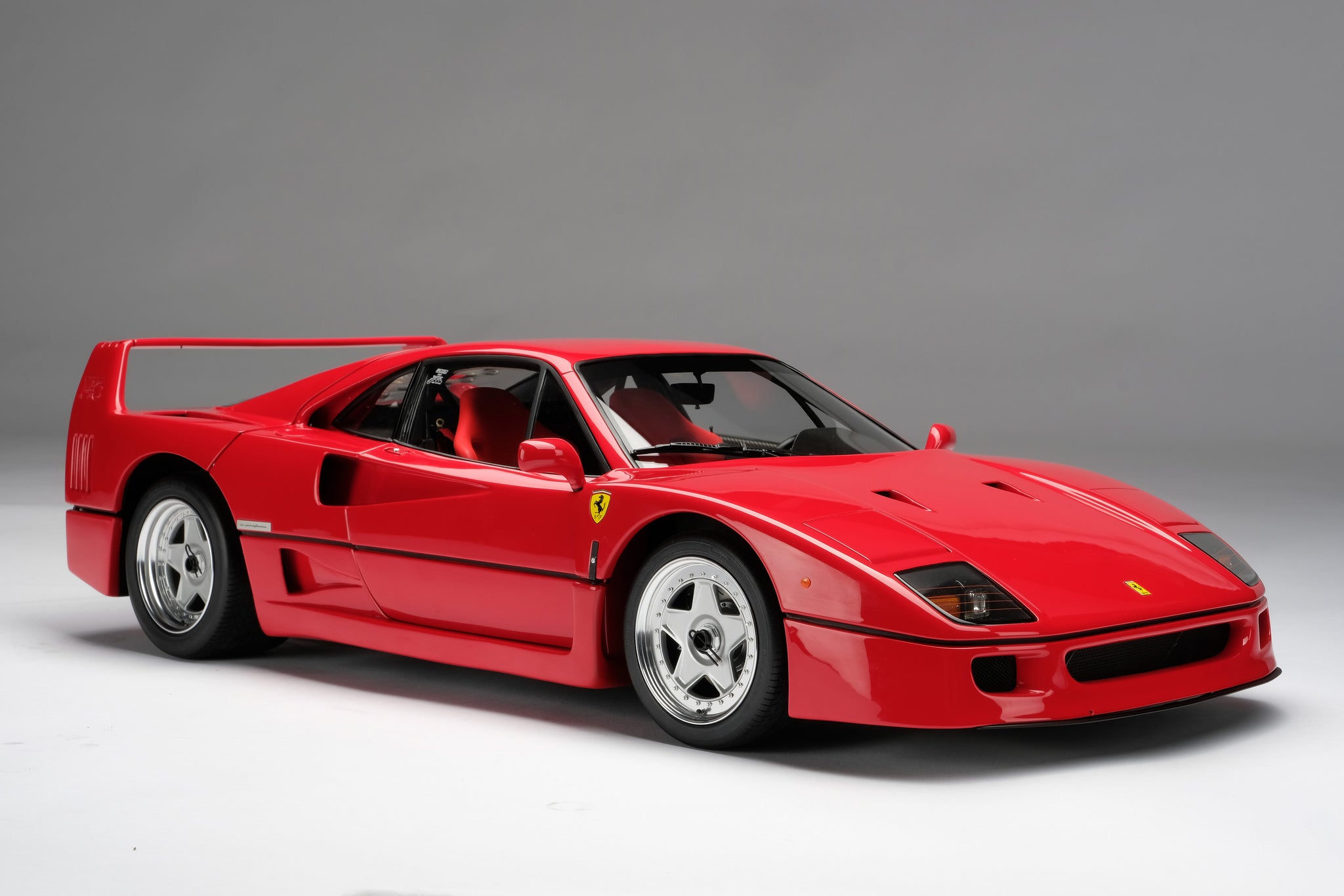 Ferrari F40 European Specification at 1:8 scale