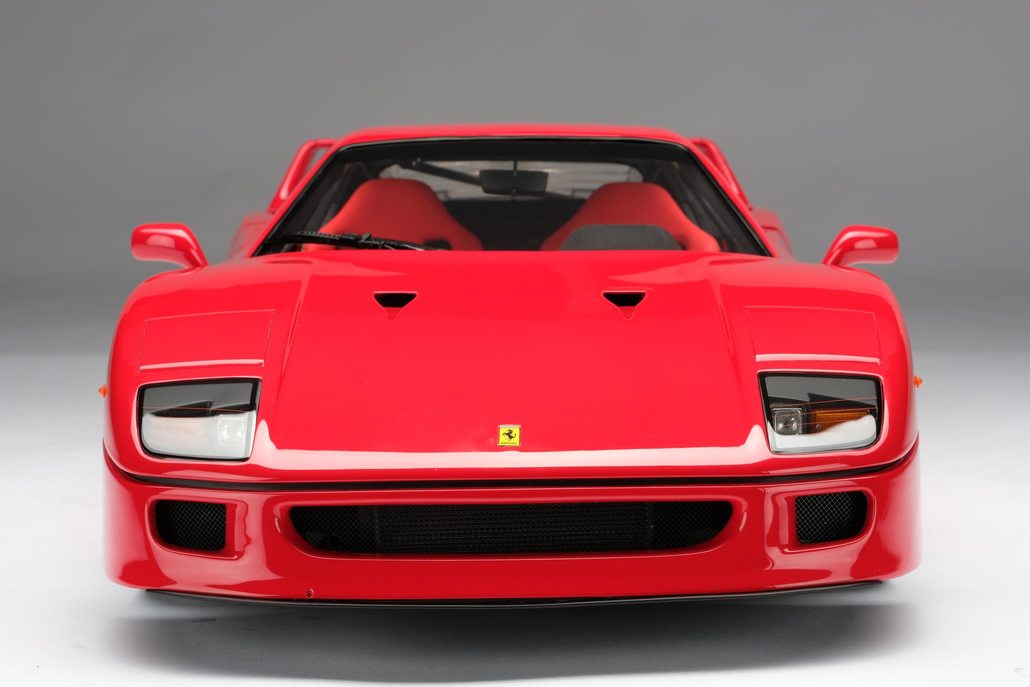 Ferrari F40 European Specification at 1:8 scale