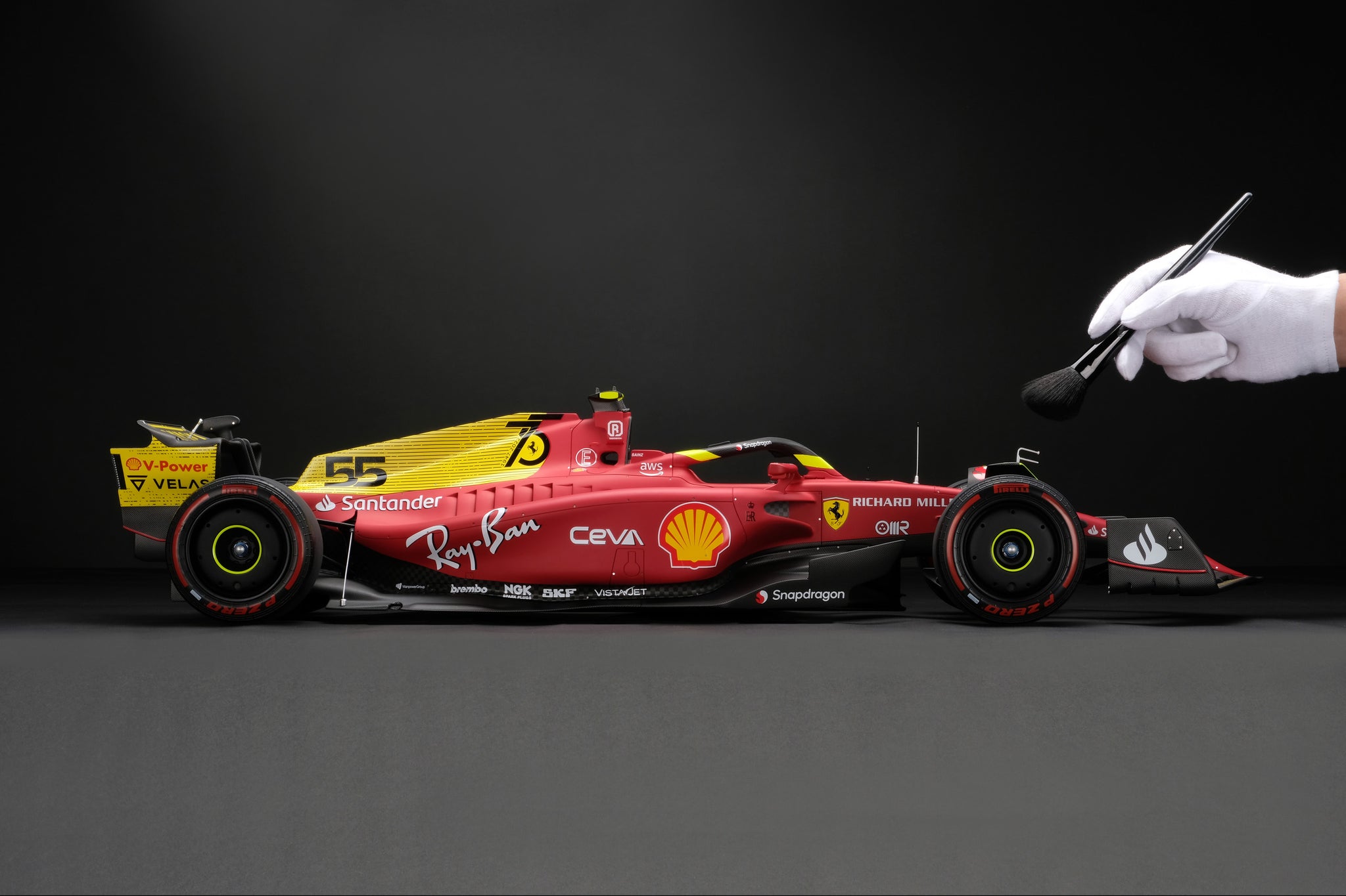 Ferrari F1-75 Italian Grand Prix at 1:8 scale