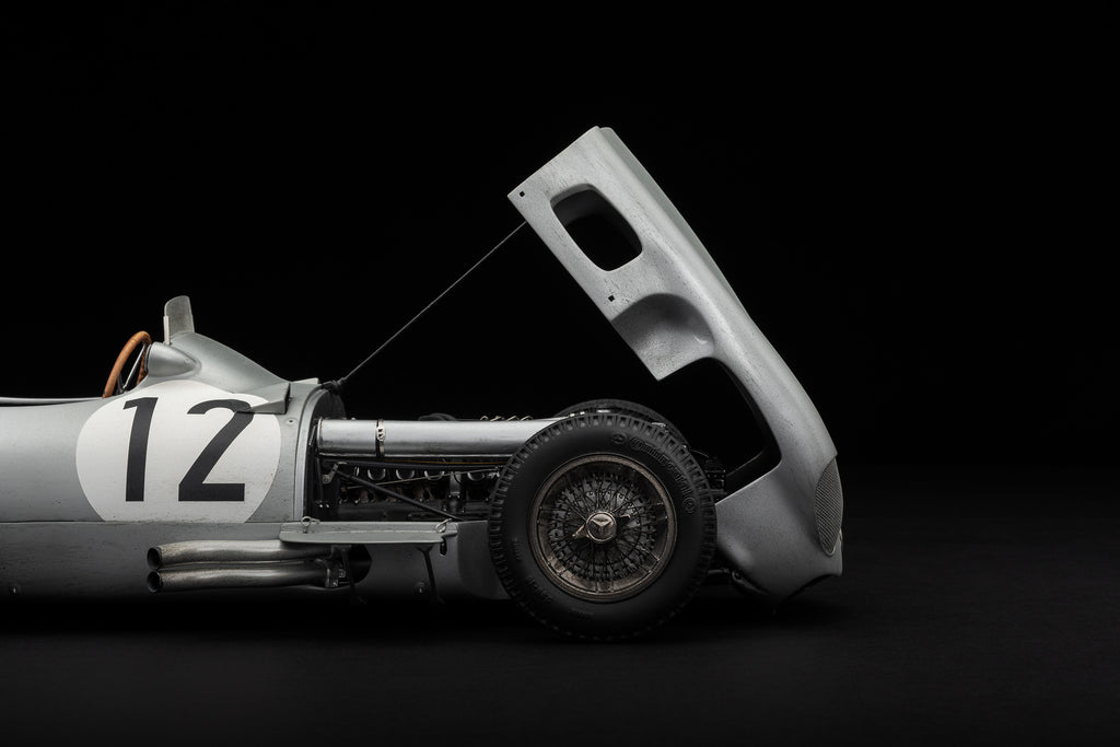 Mercedes W196 Monoposto - Gross Preis von Grossbritannien - Sir Stirling Moss - Race Weathered