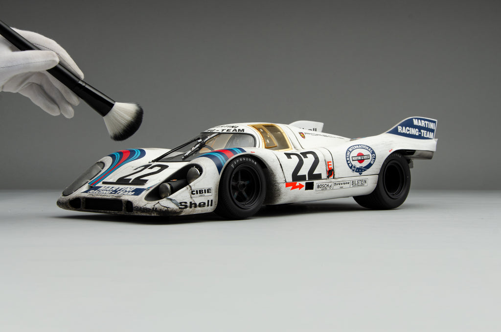 Porsche 917K - 1971 Le Mans weathered at 1:8 scale