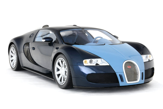 Bugatti Chiron (2016) – Amalgam Collection