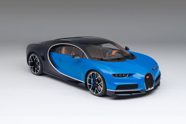 Bugatti models. Бугатти ЧИРОН. Bugatti Chiron 2017 Blue. Бугатти 1 18. Бугатти синяя Chiron.