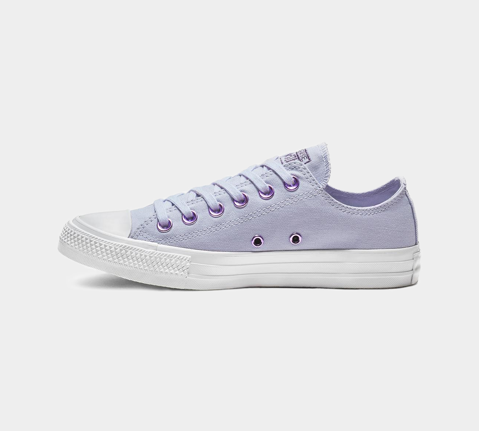 lilac converse