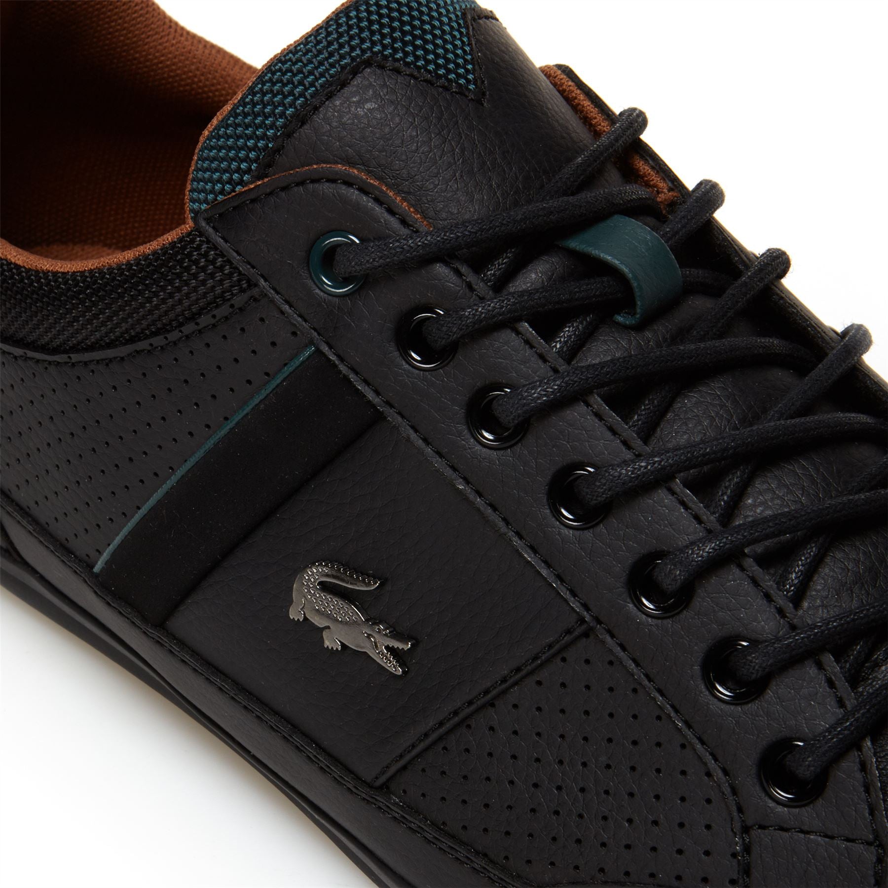 lacoste chaymon trainers black