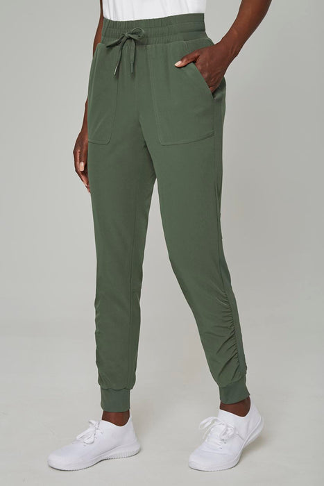 🥰 Mondetta Ladies Travel Pants are at Costco! These lined pants have