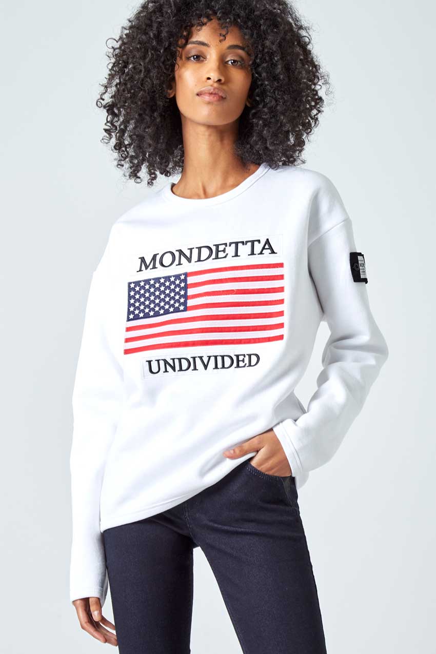 Mondetta Sport Canada Spellout Biglogo Embroidery Crewneck Sweatshirt  Mondetta Sport Canada Pullover Sweatshirt Size M 