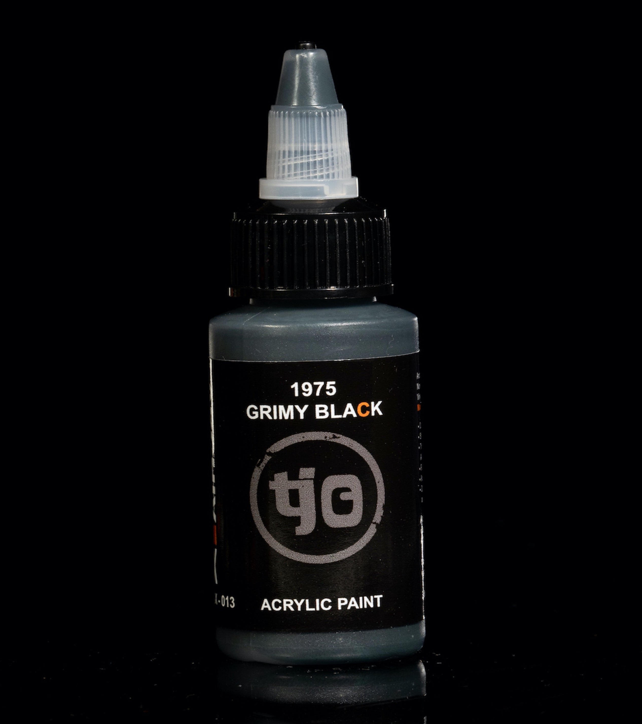 AX-012 1975 Weathered Black Acrylic Paint 30ml – Archive X Paint