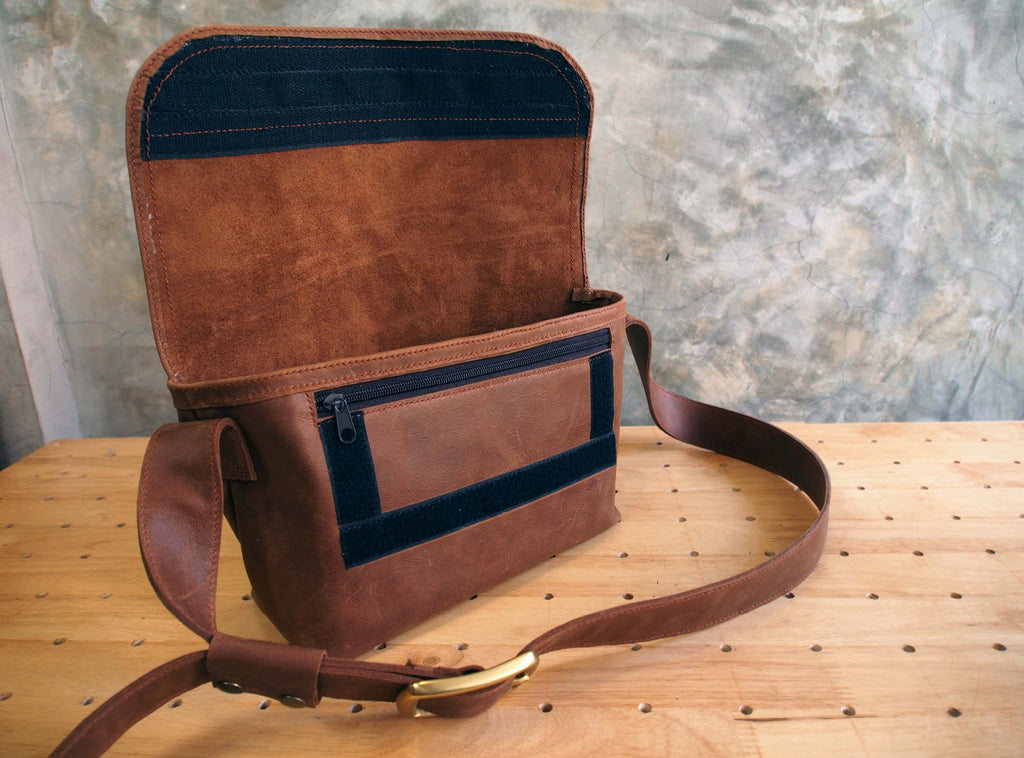 Small Samui Messenger Bag – Leather Bag Pattern