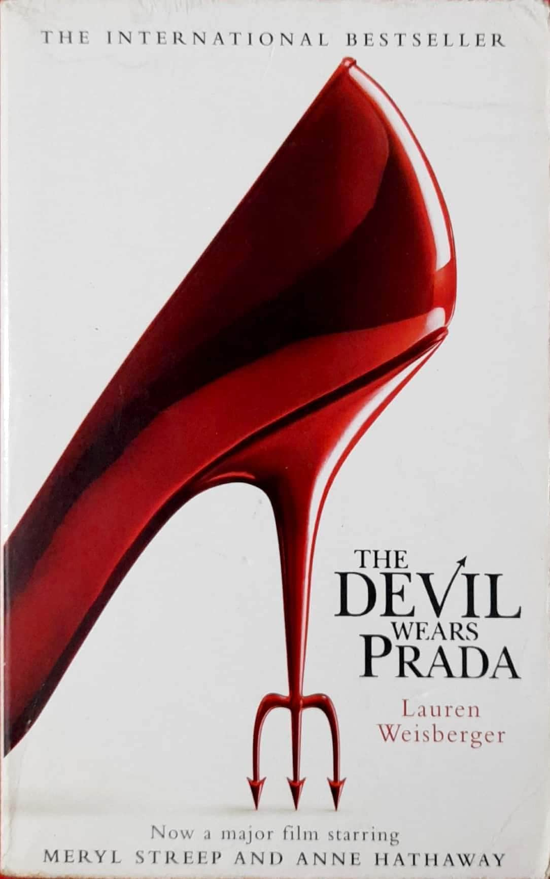 Buy The Devil Wears Prada (The Devil Wears Prada #1) Book Online at –  Bookish Santa