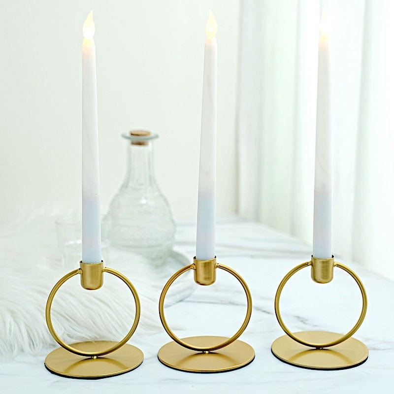 Tegenhanger Betreffende Defecte 3 Gold Metal Ring Taper Candle Holders Set with Round Base – Balsa Circle,  LLC