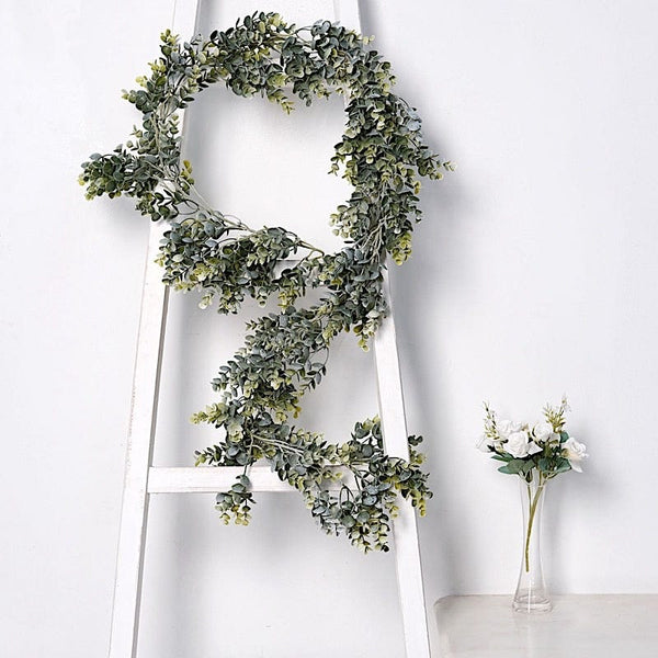 Earthflora > Decorative Artificial Garlands > 6' Plastic Fern Garland -  Green