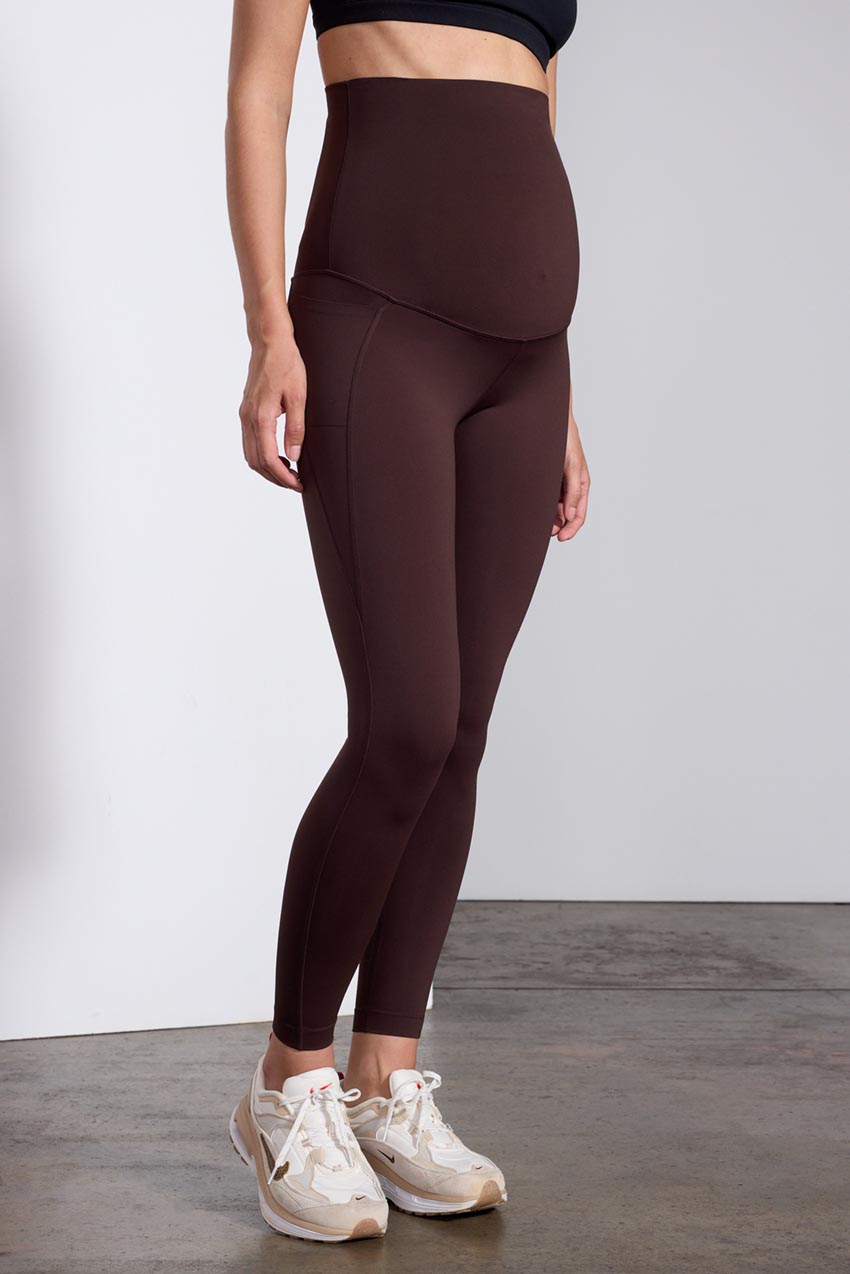 Vital Recycled Nylon High-Waisted Maternity Legging 26 Peached – MPG Sport  Canada