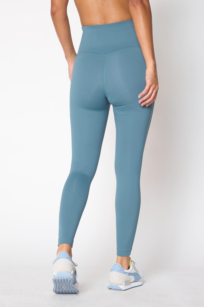 Neon Blue Solid Leggings with pockets – Latitude 18