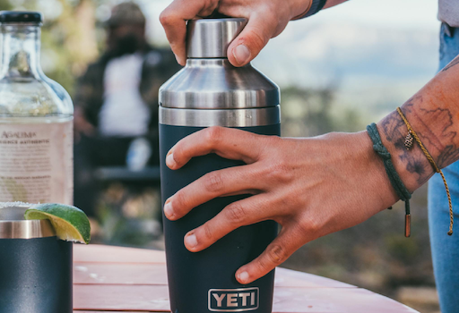 Introducing the Yeti 20oz cocktail shaker! The perfect addition to your bar  cart. Features an easy press lid with an 1oz twist cap, a…