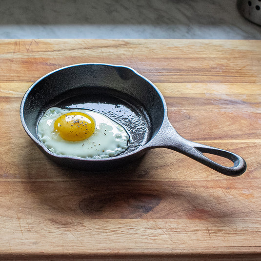 Lodge L6MW 6 1/4 Pre-Seasoned Mini Cast Iron Wok