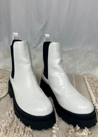 Thumbnail for White Snake Print Combat Boots Shoes air rider 