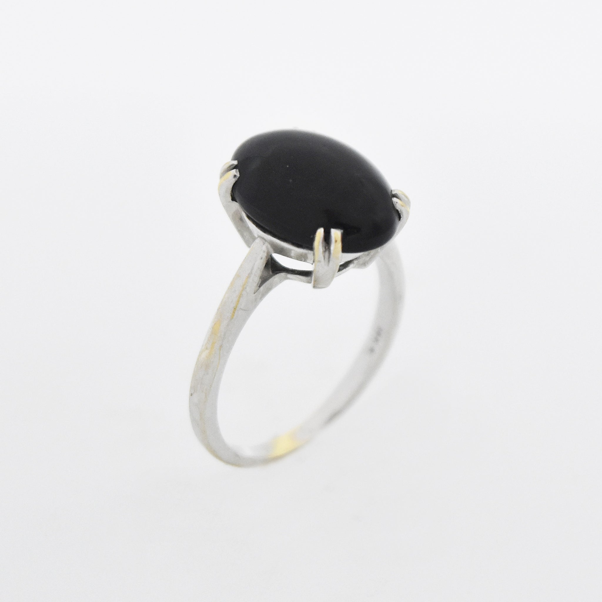 14k White Gold Vintage Oval Black Onyx Ring Size 6 75 Jewelry Is Me