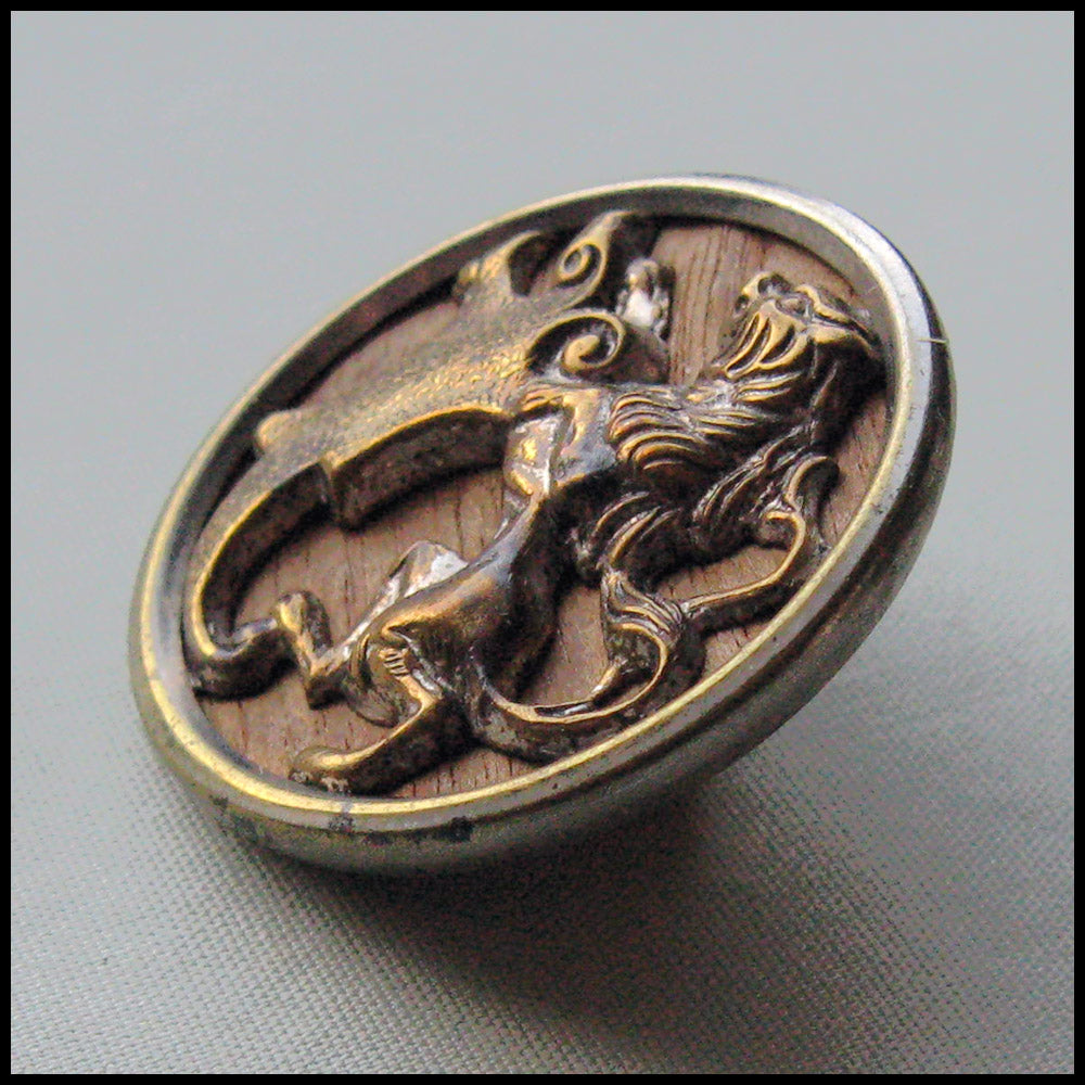 btvn772-Antique stamped brass over wood picture button. Lion, 1 1/8 in ...