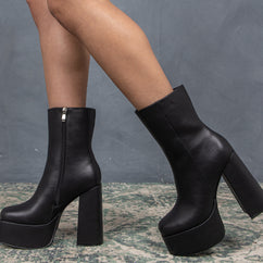 Lexus Black Platform Heeled Boots