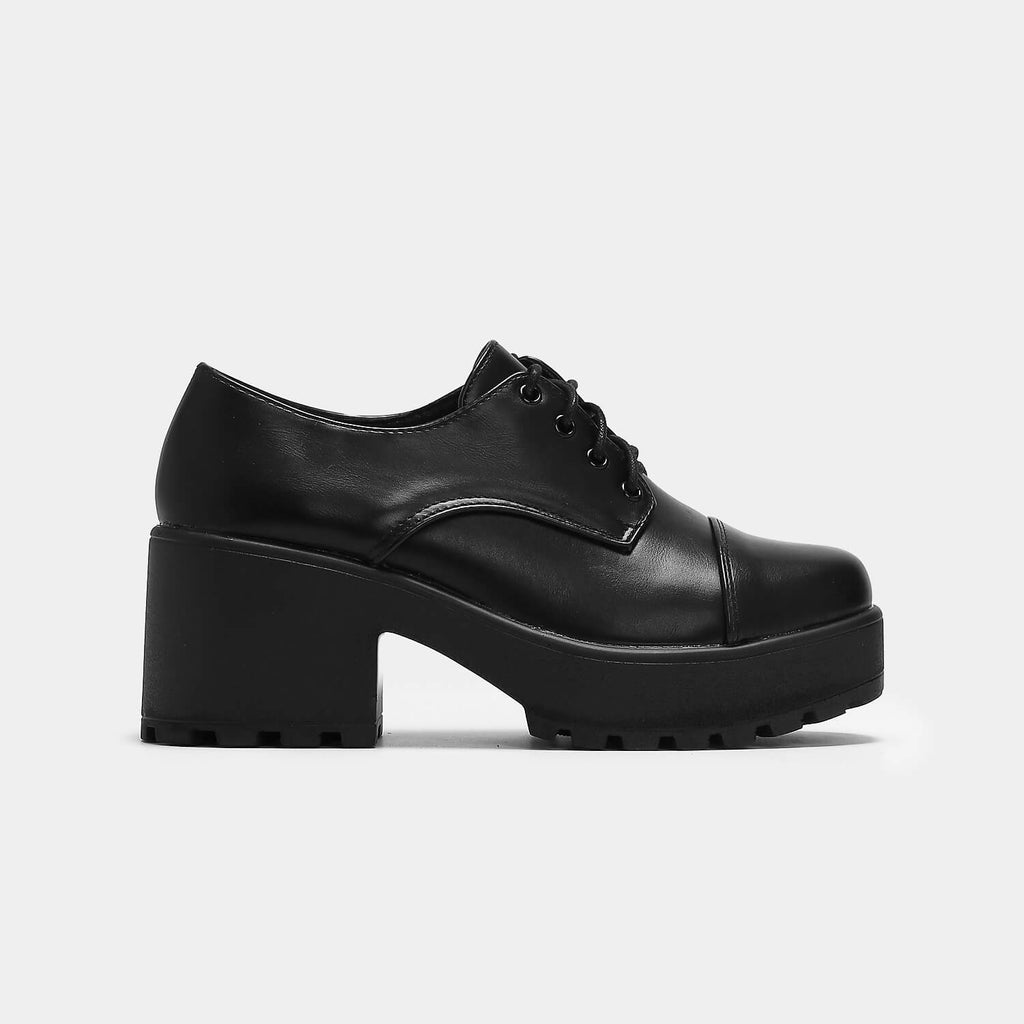 black chunky lace up shoes