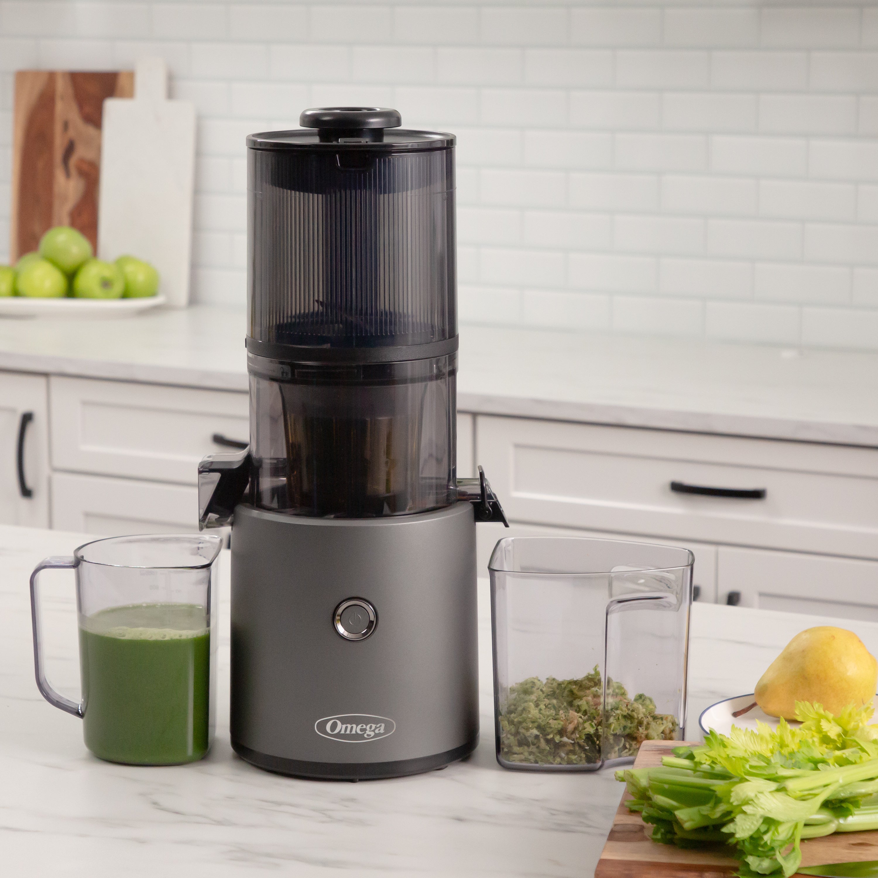 Omega Effortless™ Batch Juicer, 2L Capacity, in Gray (JC2022GY11)