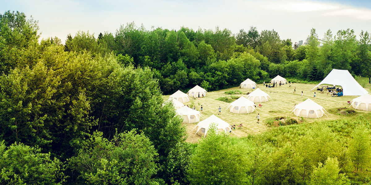 Camping sauvage & Glamping - Du luxe en nature avec hôtel UNIQ
