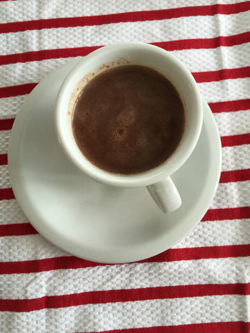 enmarie-hot-chocolate-in-the-cup