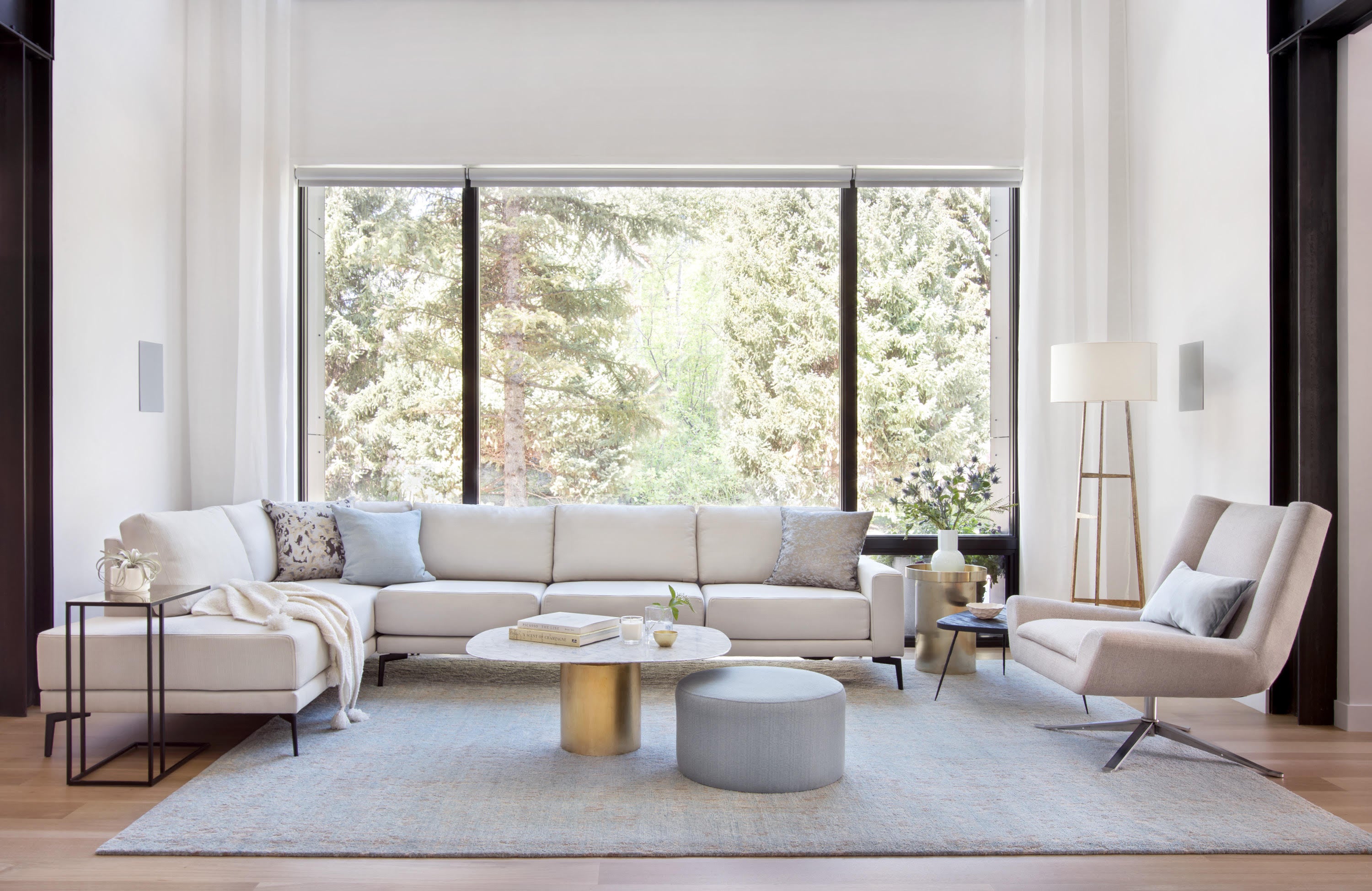 Wool Living Room Furniture, Luxury Modern Design Pouf
