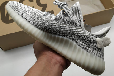 fake yeezy boost static