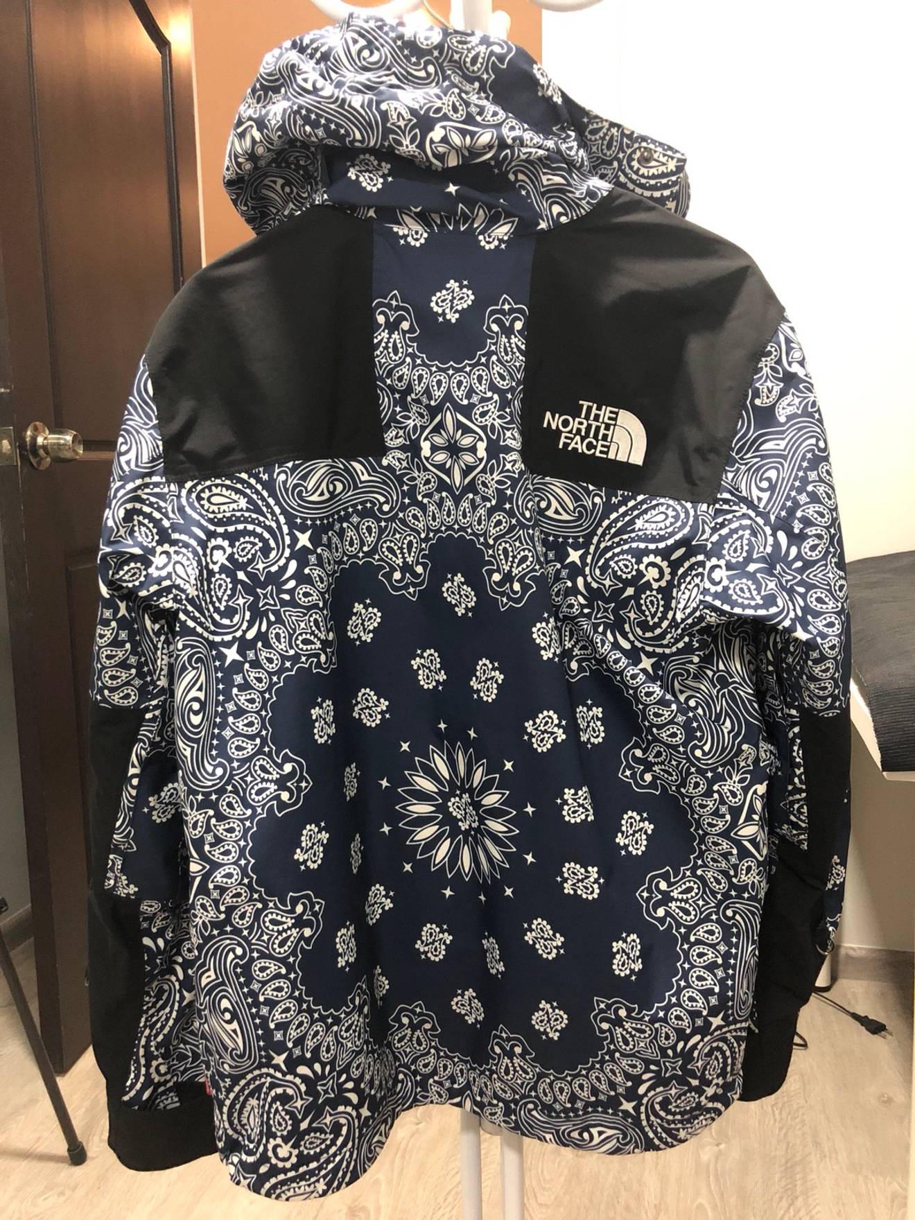 tnf supreme bandana jacket