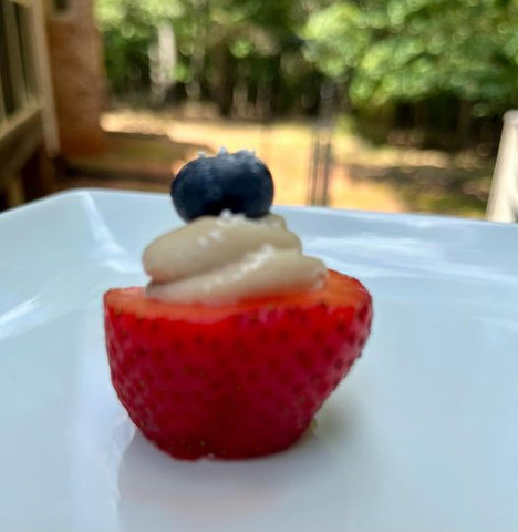 Strawberry Cheesecake Bite