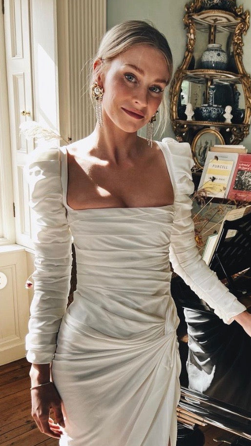 Bride Lauren in Titania Pearl Crystal Earrings 