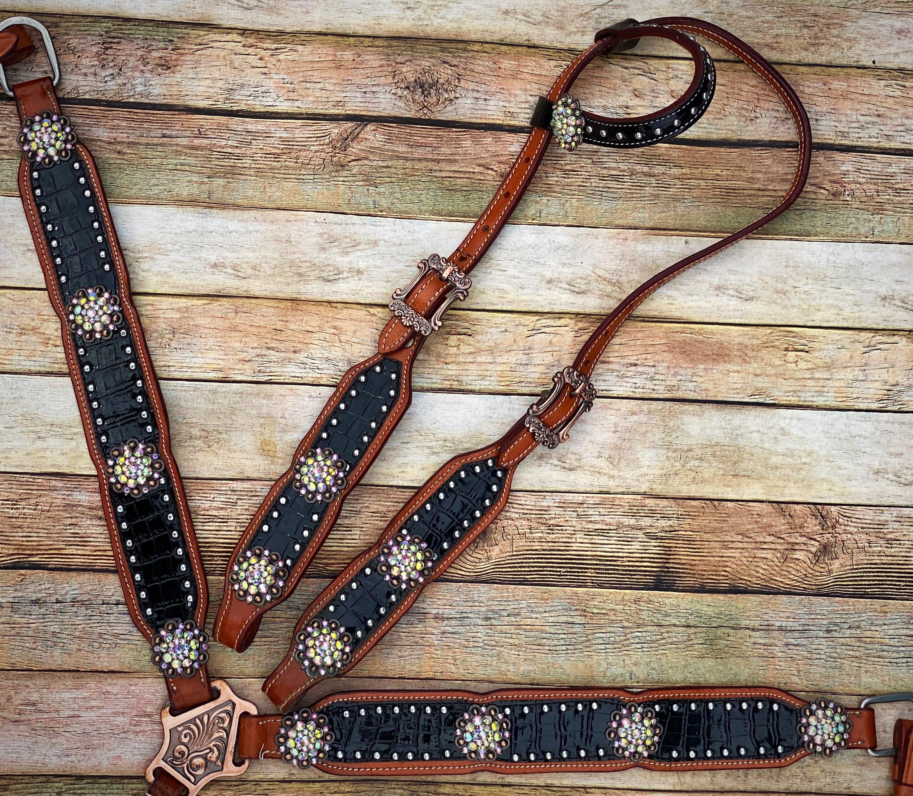 Black Bling Gator Bronc Halter – Twisted T Tack