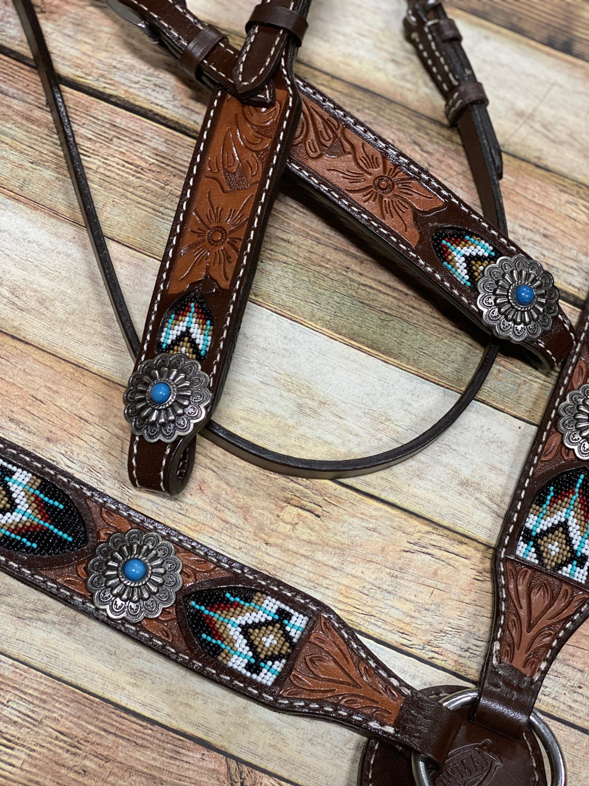 Tooled Tack Set with White Buckstitch – Twisted T Tack