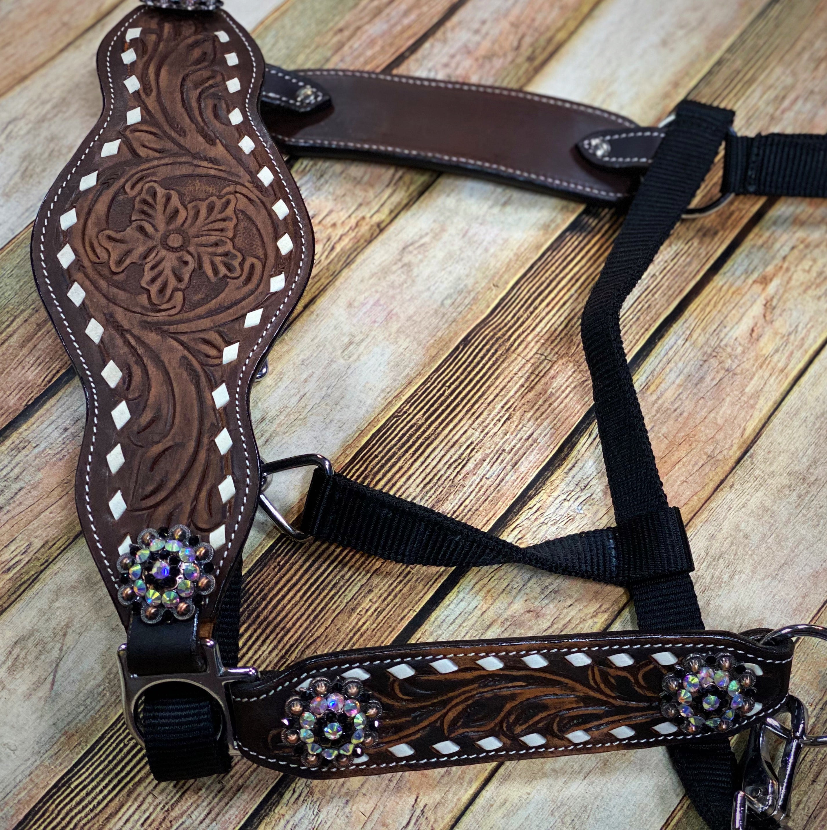 Red Cheetah Cob Size Bronc Halter – Twisted T Tack