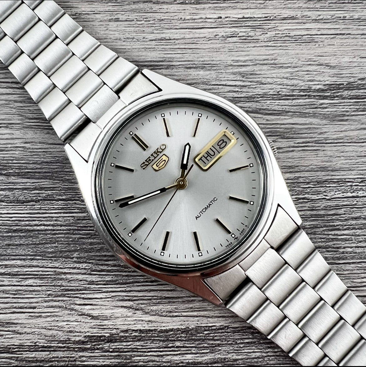 1993 Seiko 5 7009-3100 Automatic – Mornington Watches