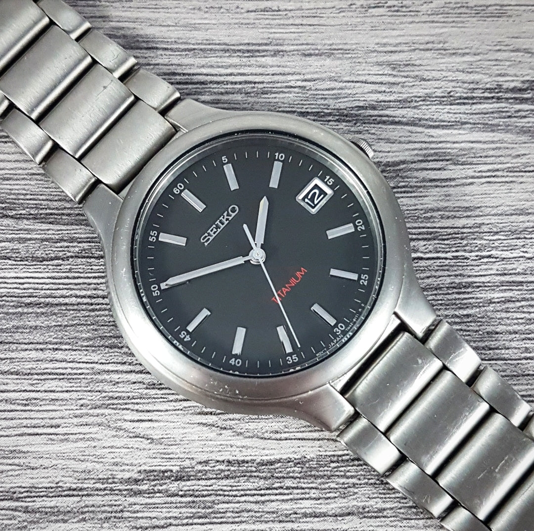 1997 Seiko Quartz 7N42-8100 Titanium – Mornington Watches