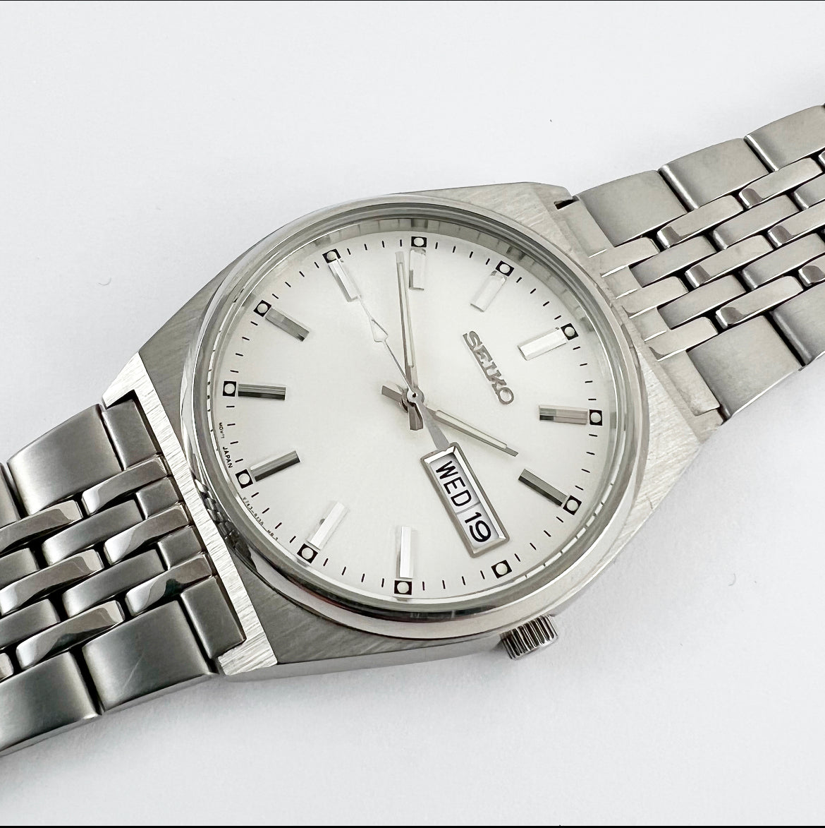 2000 Seiko V743-9029 Quartz – Mornington Watches