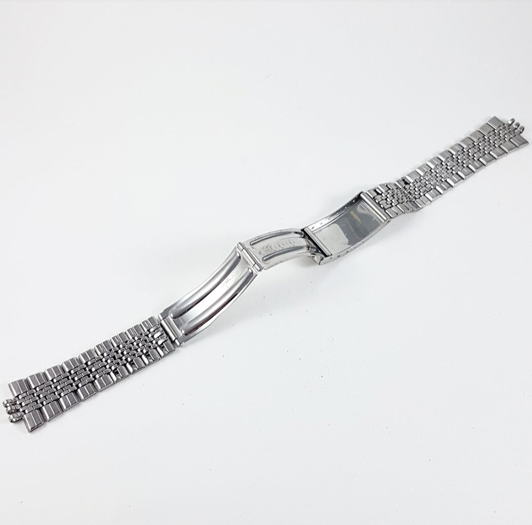 Seiko SQ Z415 Bracelet with 18mm End Links – Mornington Watches