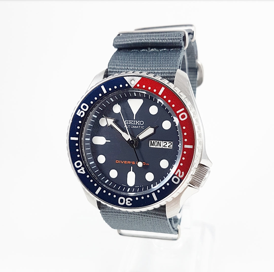 Seiko SKX009 7S26-0020 Automatic Diver – Mornington Watches